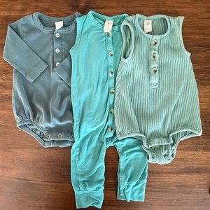 Kate Quinn Set of 3, 6-12 Months Teal Button Rompers